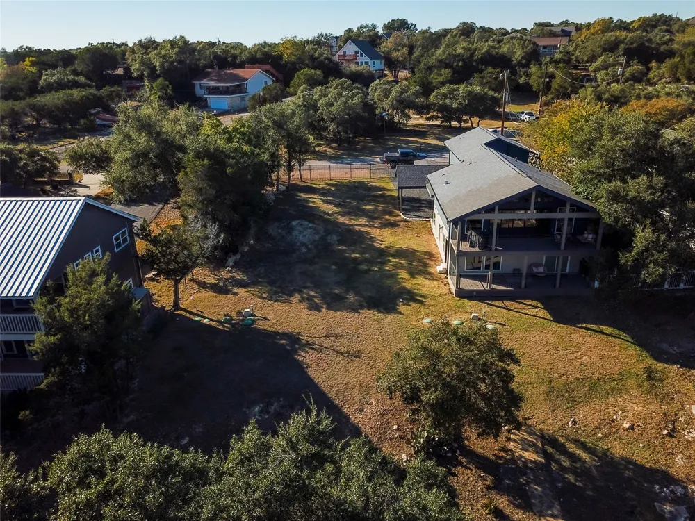 864 Lakebreeze Drive Canyon Lake, TX 78133