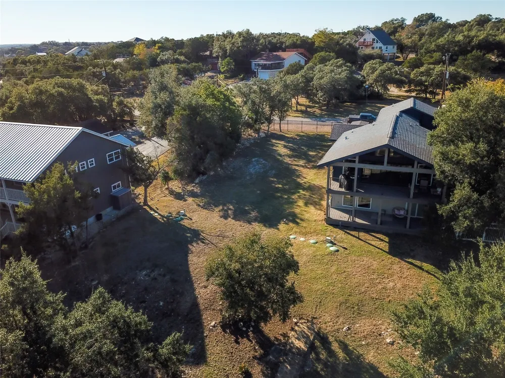 864 Lakebreeze Drive Canyon Lake, TX 78133