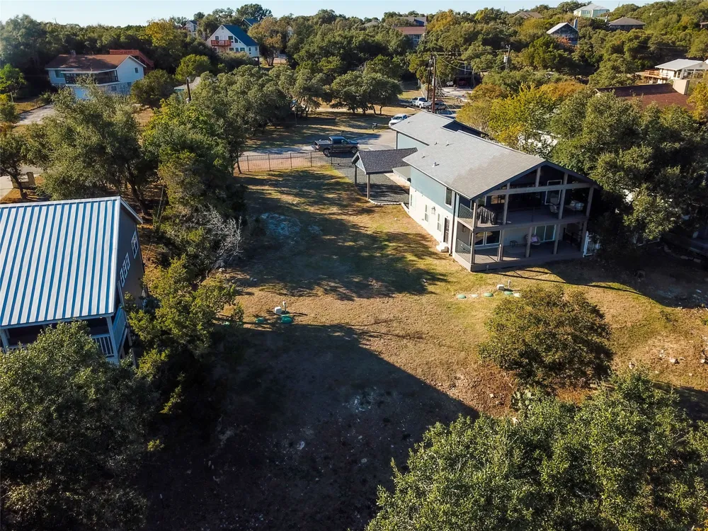 864 Lakebreeze Drive Canyon Lake, TX 78133