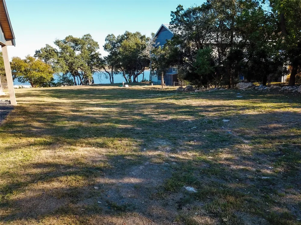 864 Lakebreeze Drive Canyon Lake, TX 78133