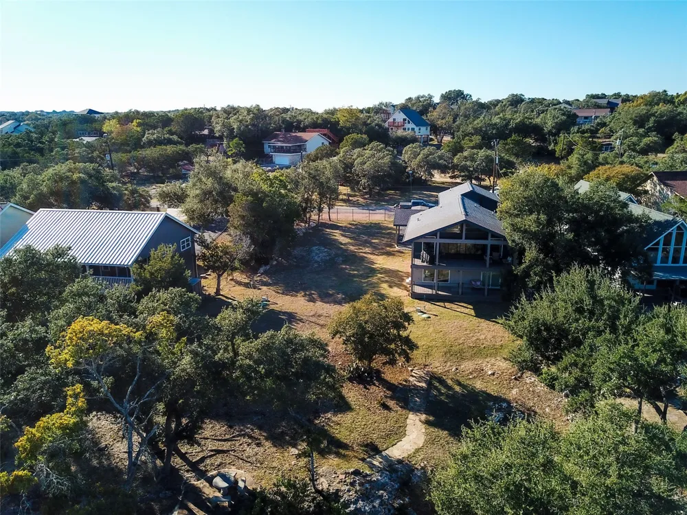 864 Lakebreeze Drive Canyon Lake, TX 78133