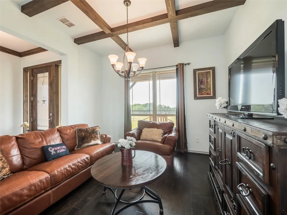 5840 County Road 202 Lampasas, TX 76550