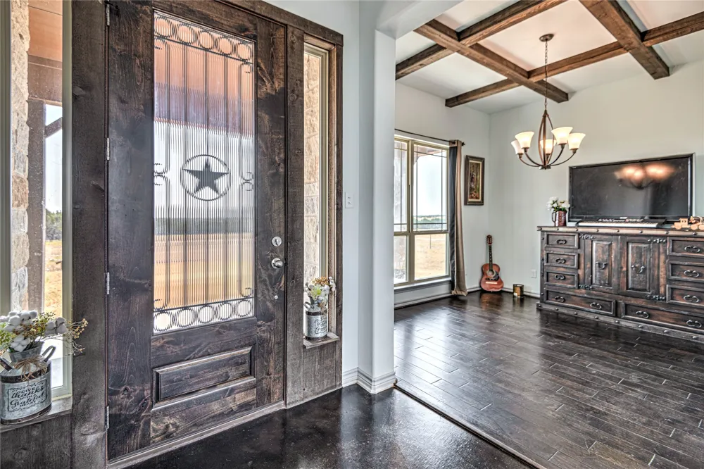 5840 County Road 202 Lampasas, TX 76550