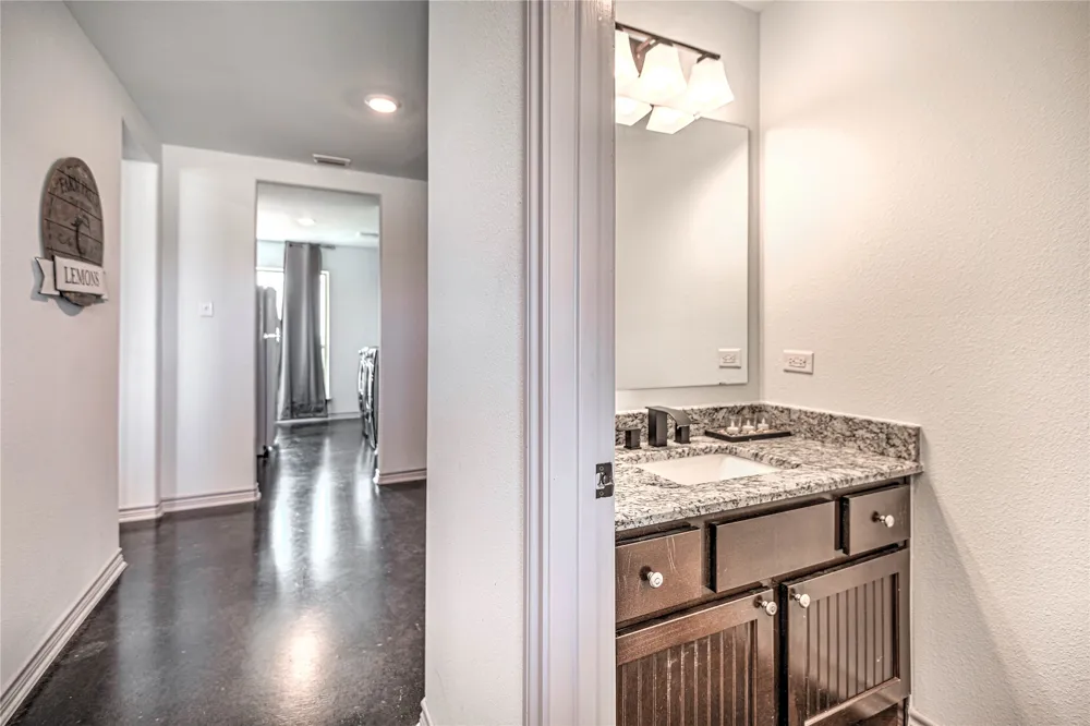 5840 County Road 202 Lampasas, TX 76550
