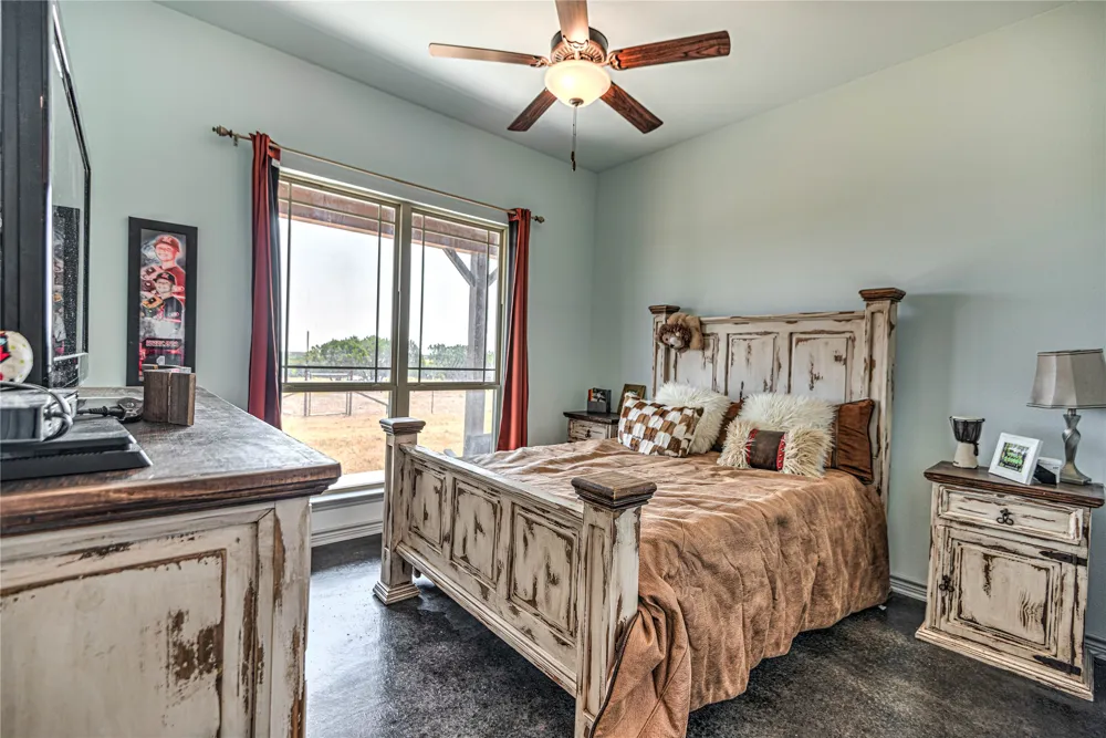 5840 County Road 202 Lampasas, TX 76550