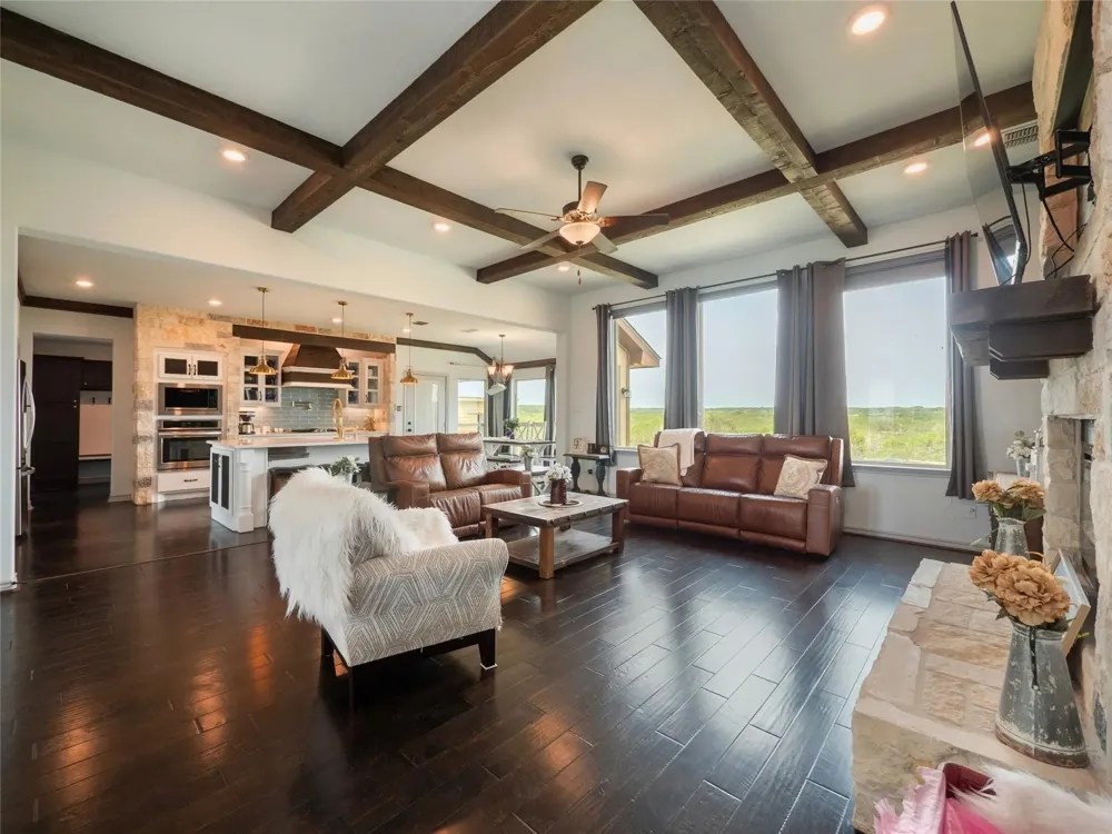 5840 County Road 202 Lampasas, TX 76550