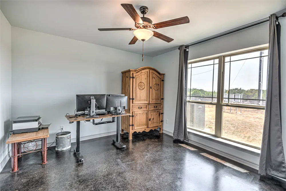 5840 County Road 202 Lampasas, TX 76550