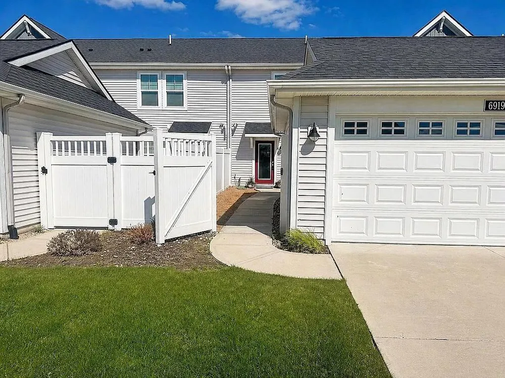 6919 Myers Lake Avenue NE #9 Cannon Township, MI 49341