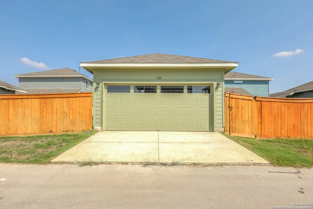 1121 Esplanade Parkway San Marcos, TX 78666