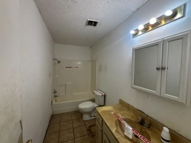 122 Rosa Street Edna, TX 77957