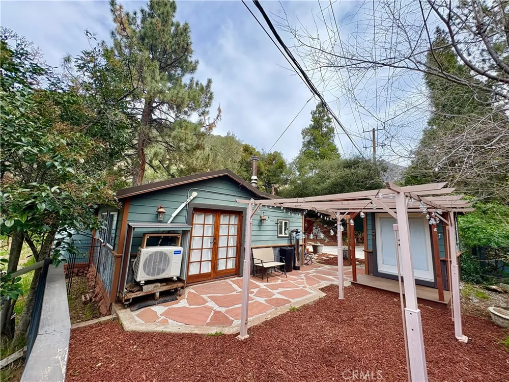 36750 Hilltop Mentone, CA 92359
