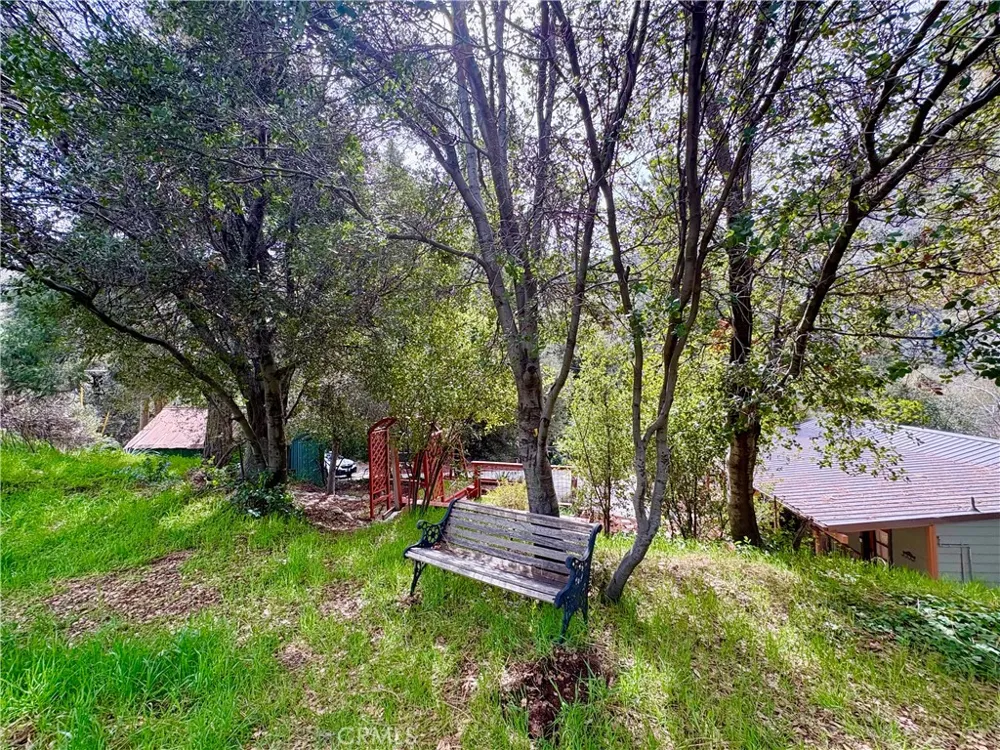 36750 Hilltop Mentone, CA 92359