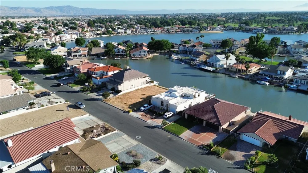 13480 Sea Gull Drive Victorville, CA 92395