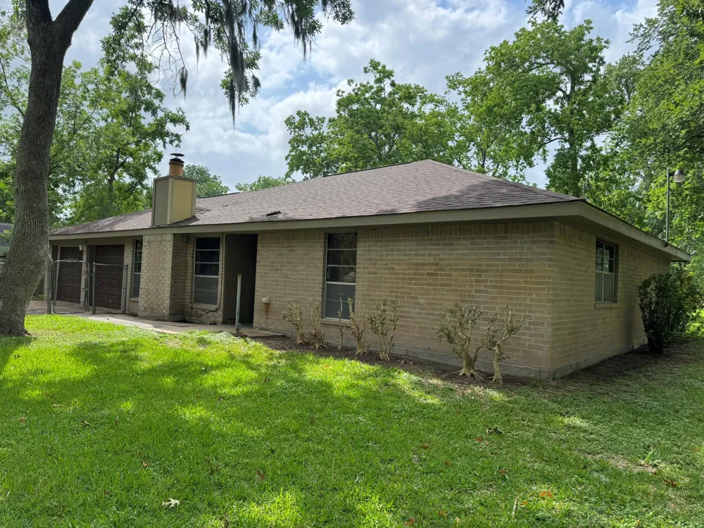 1609 Forrest Drive Wharton, TX 77488