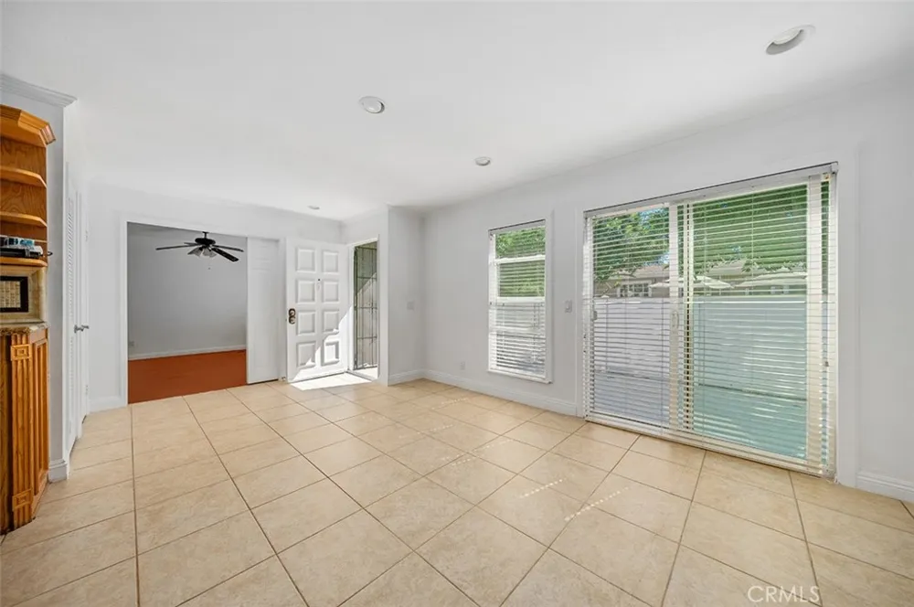 25792 Via Lomas #77 Laguna Hills, CA 92653
