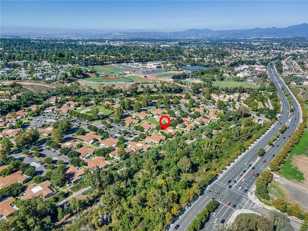 25792 Via Lomas #77 Laguna Hills, CA 92653