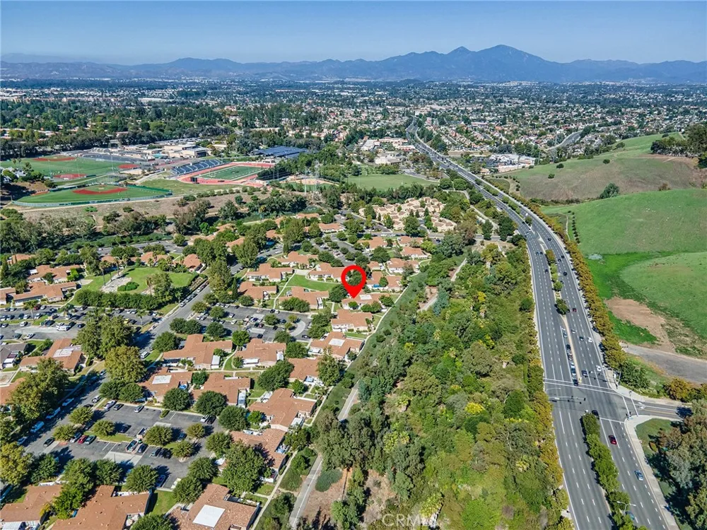 25792 Via Lomas #77 Laguna Hills, CA 92653