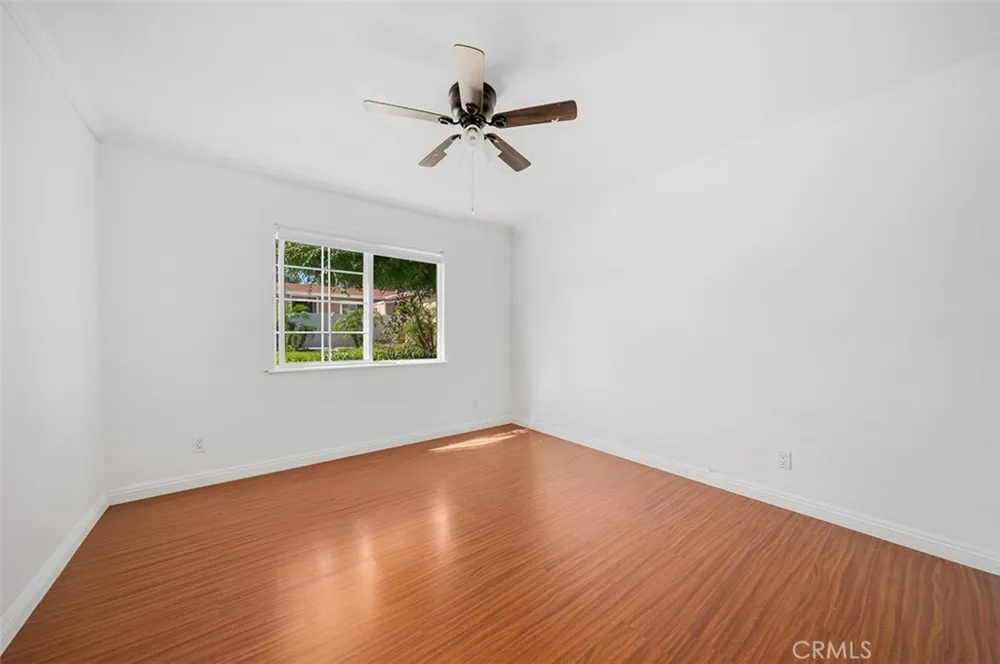 25792 Via Lomas #77 Laguna Hills, CA 92653