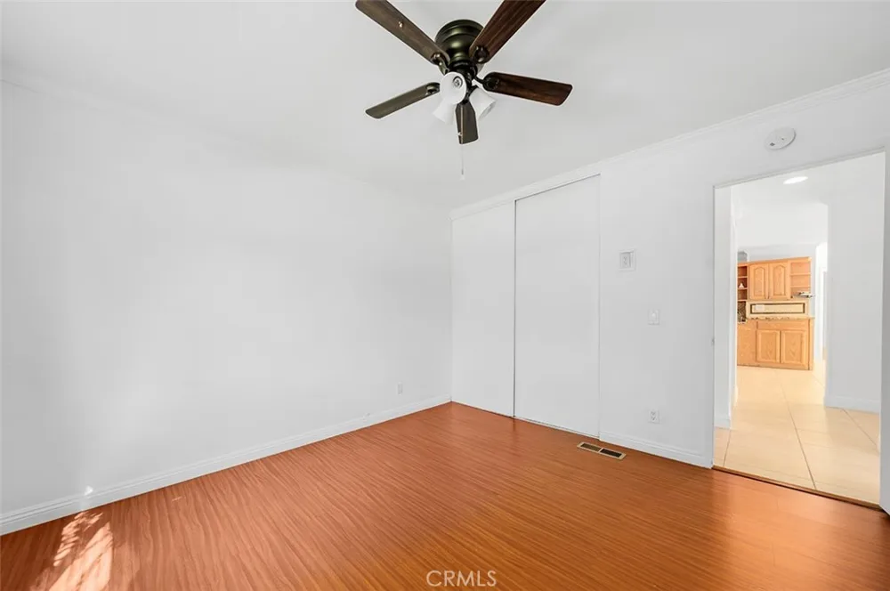 25792 Via Lomas #77 Laguna Hills, CA 92653