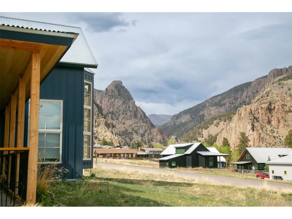 227 Bee McClure Drive Creede, CO 81130