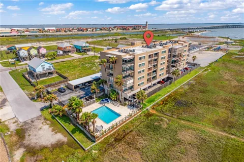 202 Reef Avenue #506