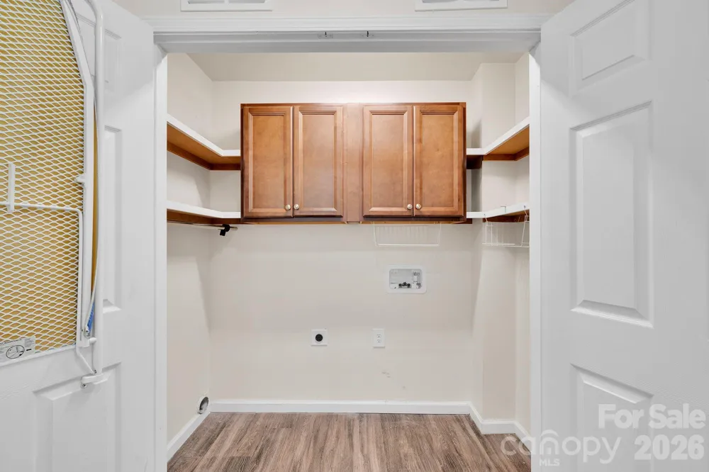 372 E Mills Avenue Mooresville, NC 28115