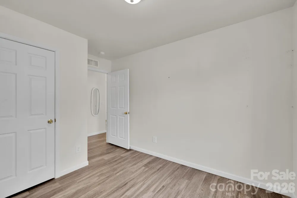 372 E Mills Avenue Mooresville, NC 28115