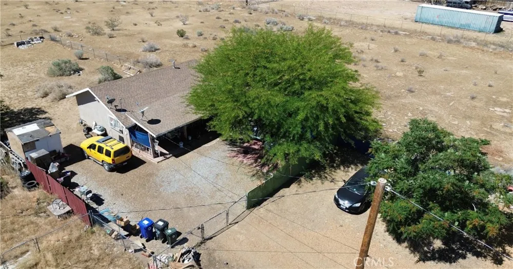 10877 Chamberlaine Way Adelanto, CA 92301