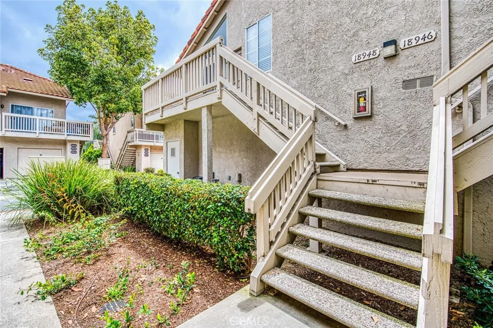18948 Canyon Hill Trabuco Canyon, CA 92679