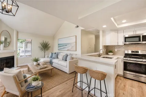 18948 Canyon Hill