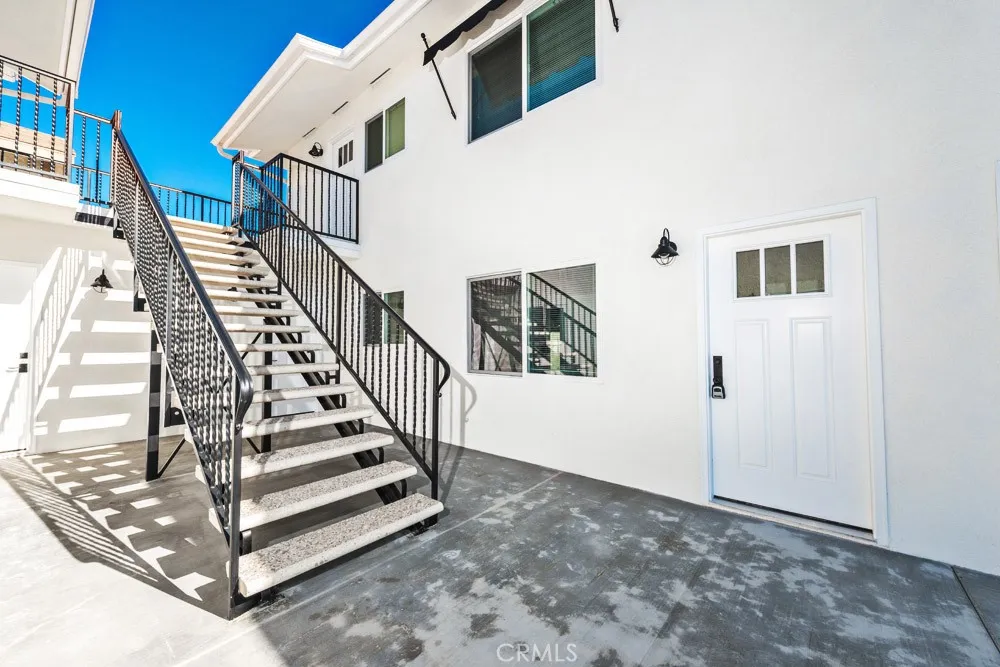 557 Olive Street #C Orange, CA 92867