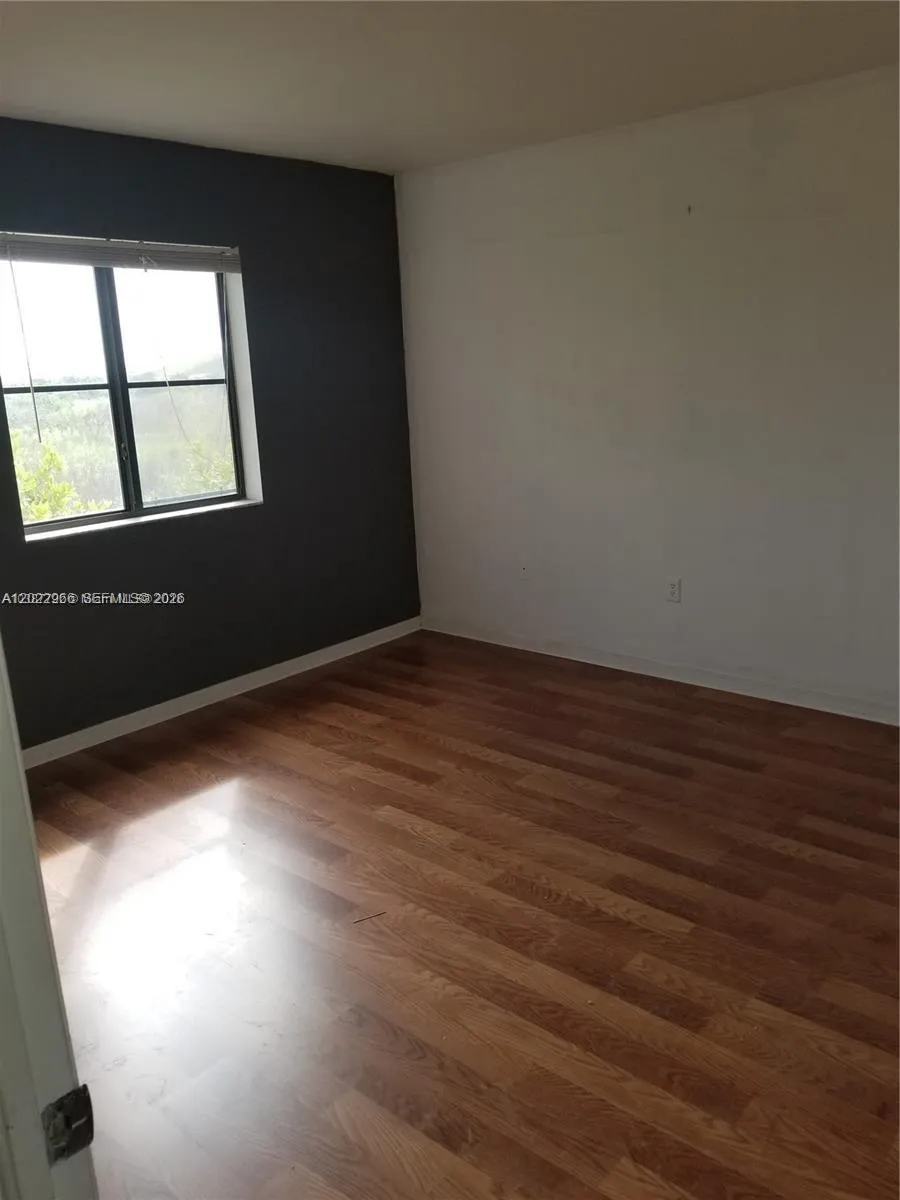 22921 SW 88th Pl #304 Cutler Bay, FL 33190