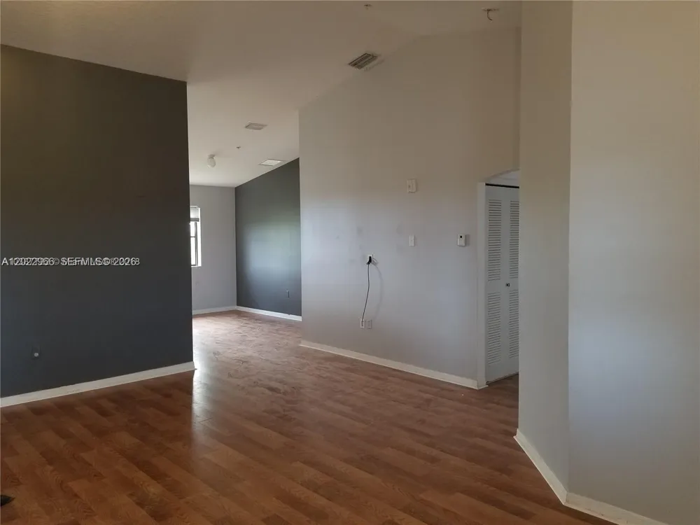 22921 SW 88th Pl #304 Cutler Bay, FL 33190