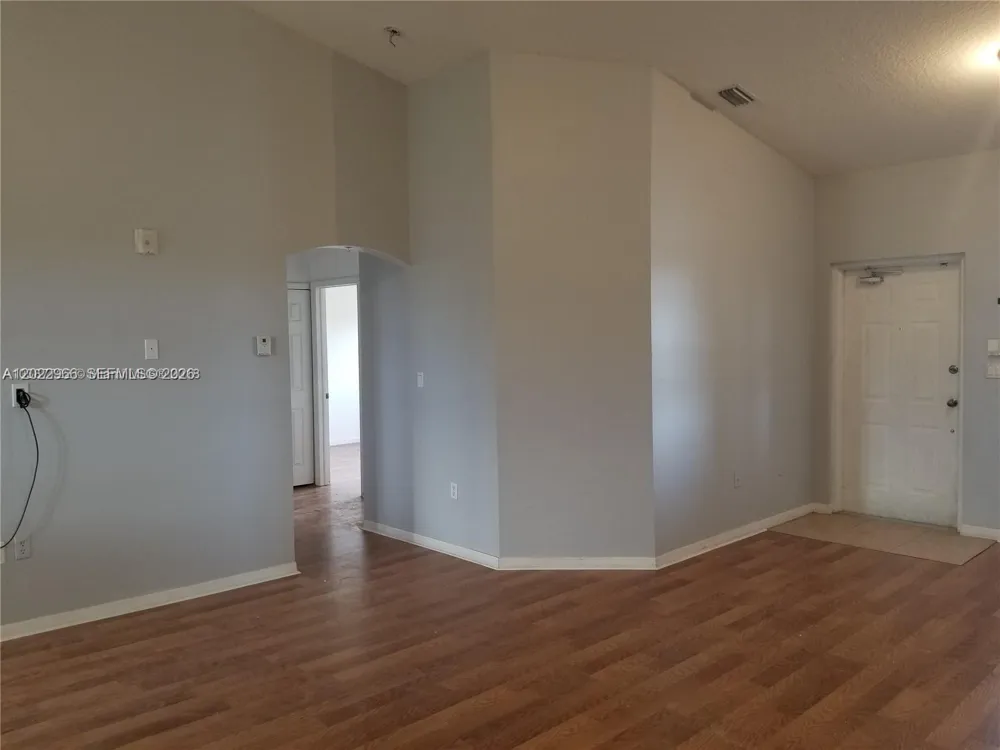 22921 SW 88th Pl #304 Cutler Bay, FL 33190