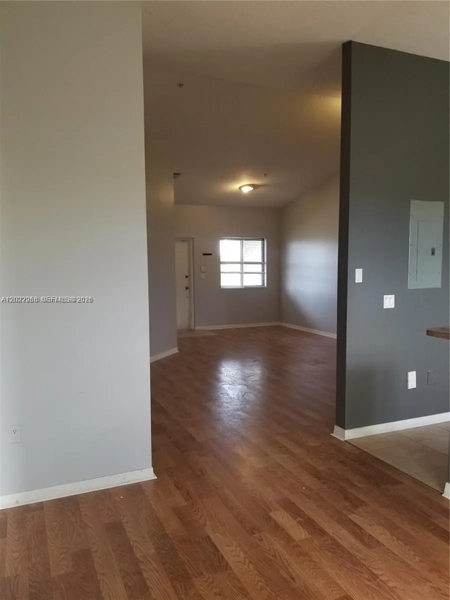 22921 SW 88th Pl #304 Cutler Bay, FL 33190