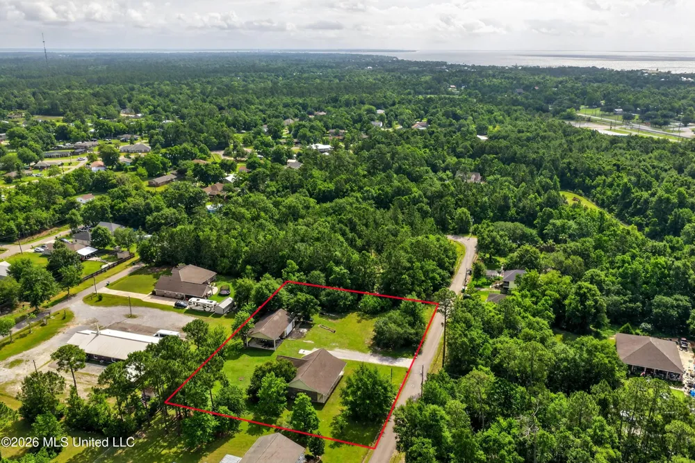 1200 Taranto Street Waveland, MS 39576