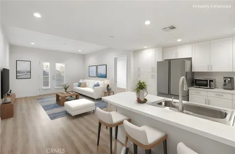 419 Chandler Avenue #420