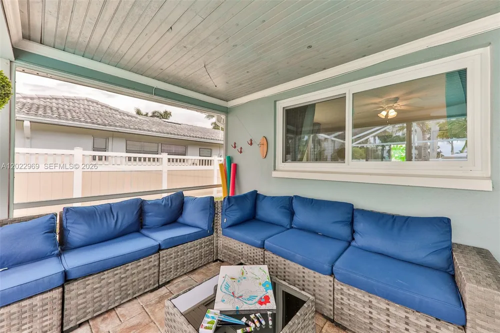 355 Bayshore Dr Cape Coral, FL 33904