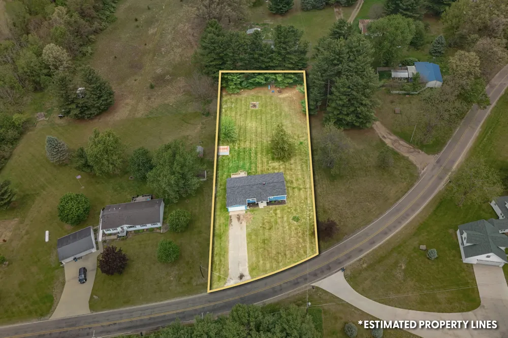 1240 E Hastings Lake Road Jonesville, MI 49250