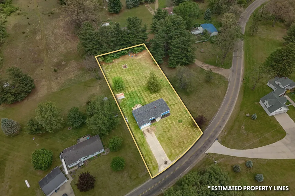1240 E Hastings Lake Road Jonesville, MI 49250