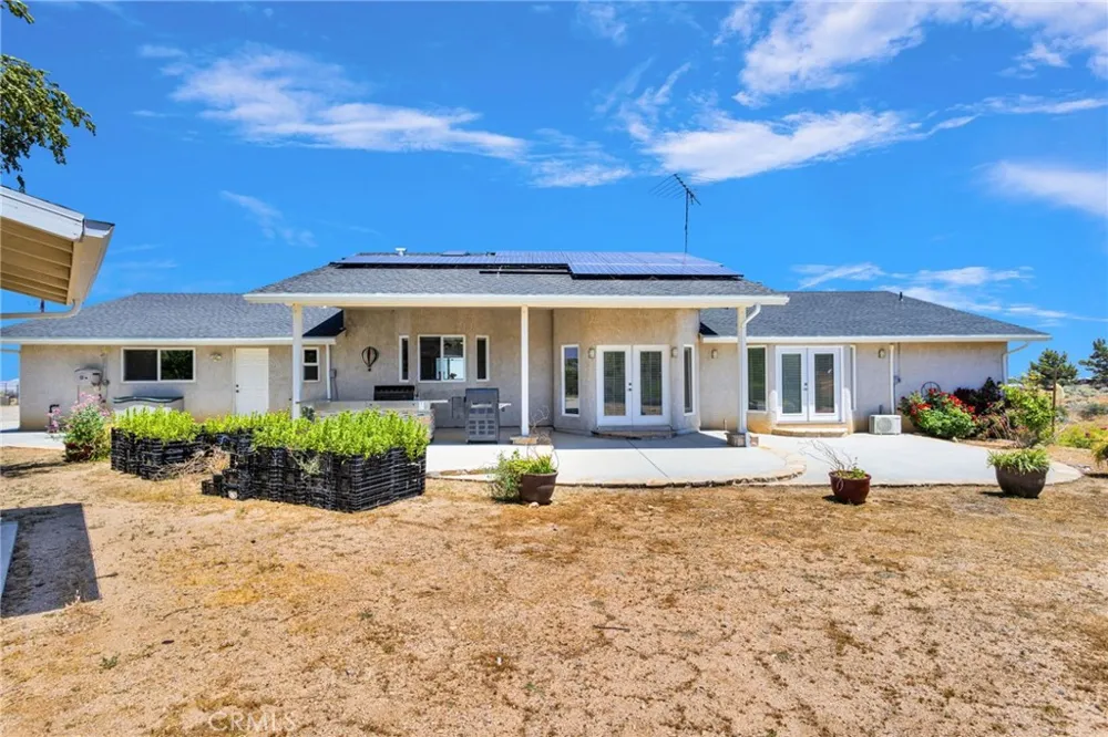 5137 Cygnet Phelan, CA 92371