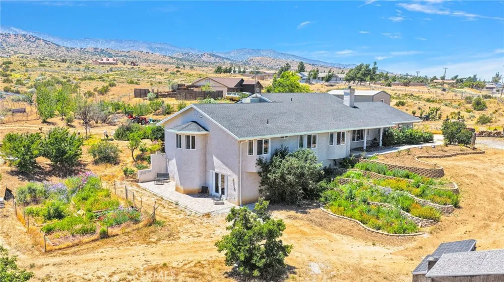 5137 Cygnet Phelan, CA 92371