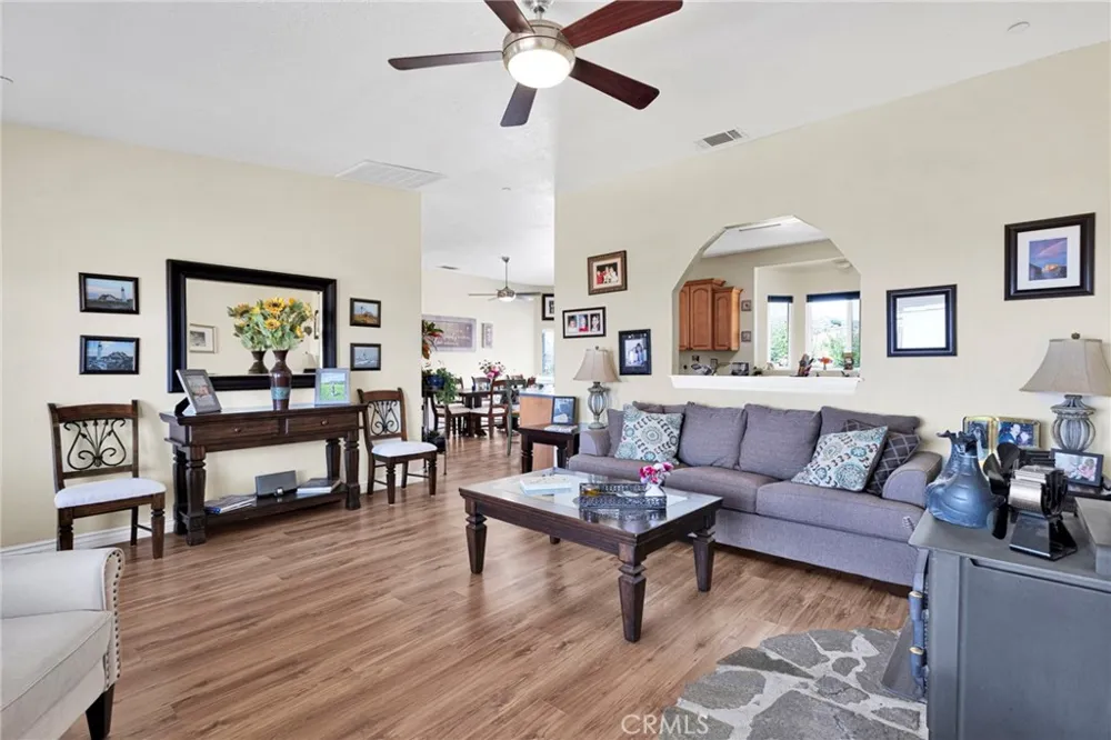5137 Cygnet Phelan, CA 92371