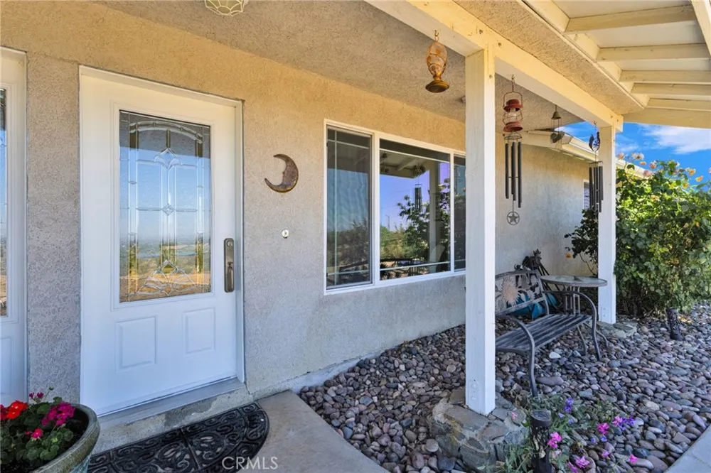 5137 Cygnet Phelan, CA 92371
