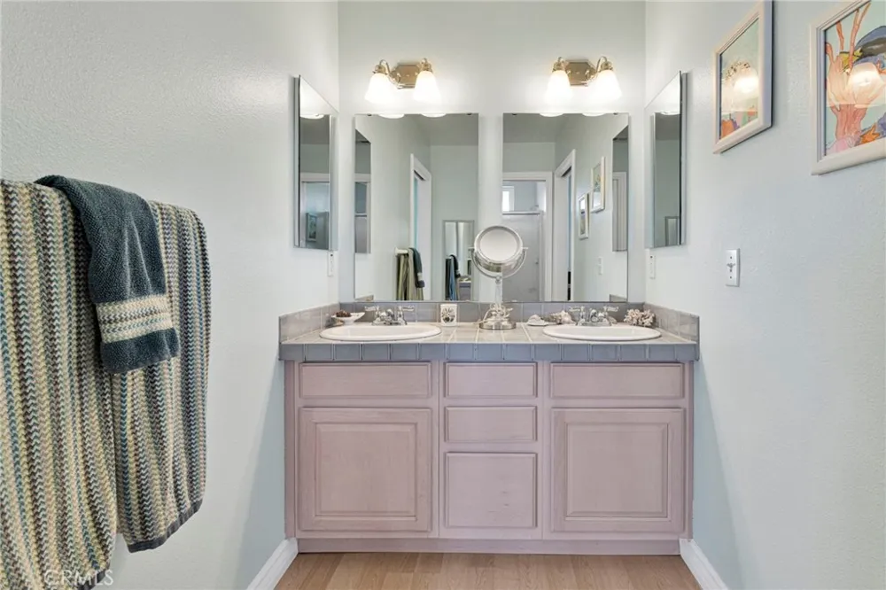 5137 Cygnet Phelan, CA 92371