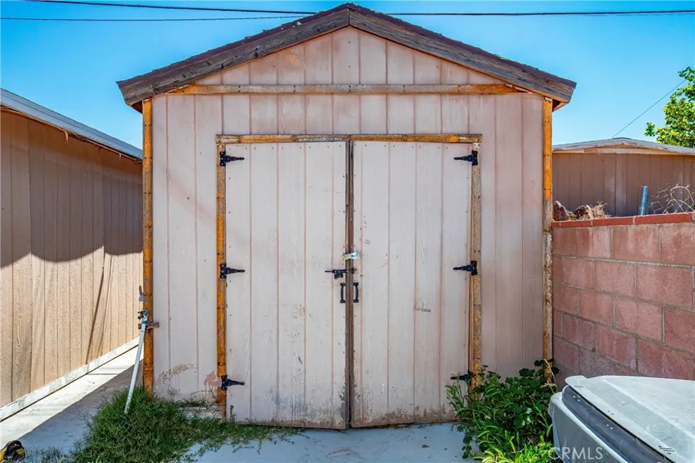 45046 18th W Lancaster, CA 93534