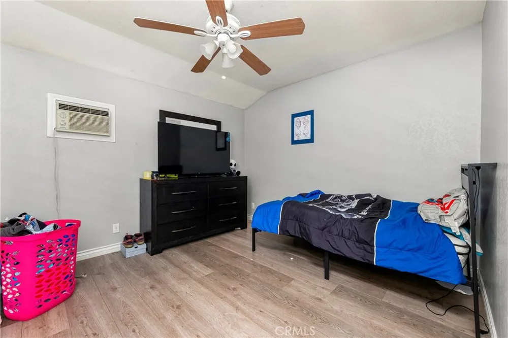 45046 18th W Lancaster, CA 93534
