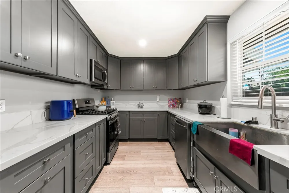 45046 18th W Lancaster, CA 93534