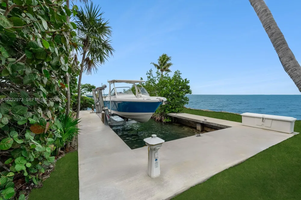 82768 Overseas Highway Islamorada, FL 33036