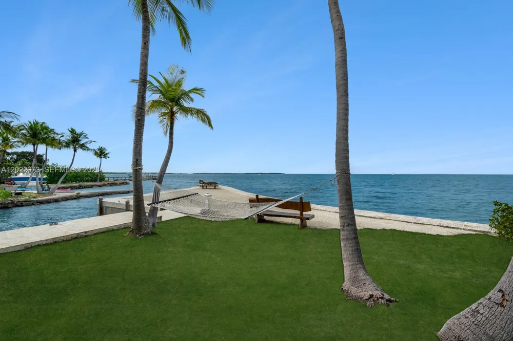 82768 Overseas Highway Islamorada, FL 33036